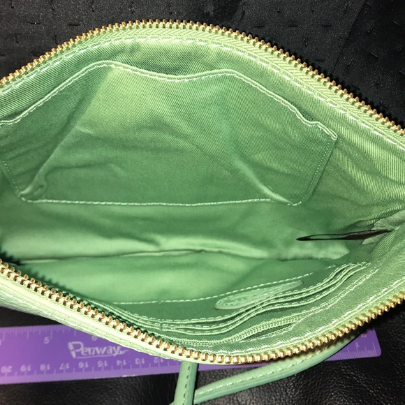 Mint Green Fossil Crossbody Purse - Picture 4 of 8